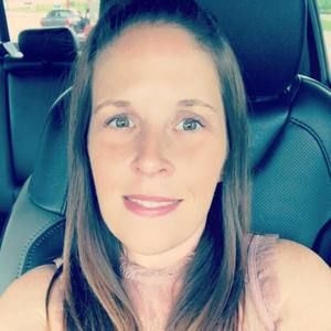 Meet your Posher, Hayley